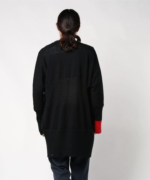 kiryuyrik(キリュウキリュウ)の「ドルマンニットカーディガン(カーディガン/ボレロ・メンズ・ブラック×レッド・SMALL/MEDIUM)」の3枚目の写真