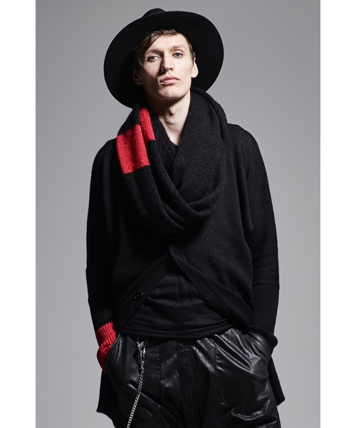 kiryuyrik(キリュウキリュウ)の「ドルマンニットカーディガン(カーディガン/ボレロ・メンズ・ブラック×レッド・SMALL/MEDIUM)」の5枚目の写真