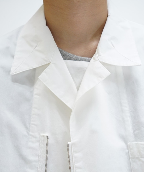 PORTVEL(ポートヴェル)の「PORTVEL ZIPUP OPEN COLLAR SHIRT(シャツ/ブラウス・メンズ・ホワイト/ブラック・M/S)」の4枚目の写真
