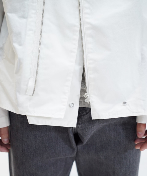 PORTVEL(ポートヴェル)の「PORTVEL ZIPUP OPEN COLLAR SHIRT(シャツ/ブラウス・メンズ・ホワイト/ブラック・M/S)」の5枚目の写真