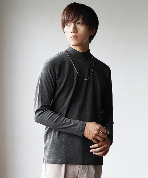 MinoriTY（マイノリティ）の「【MinoriTY】首周りが選べるあったかインナー 長袖ロンT メンズ 秋服 冬服 春服（Tシャツ/カットソー・メンズ・ホワイト/ブラック/ホワイト系その他/ブラック系その他/グレー系その他/チャコール/ベージュ/ベージュ系その他/杢グレー/グレー系その他2・M/L/XL）」の8枚目の写真