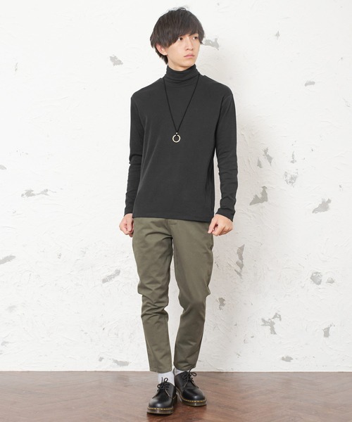 MinoriTY（マイノリティ）の「【MinoriTY】首周りが選べるあったかインナー 長袖ロンT メンズ 秋服 冬服 春服（Tシャツ/カットソー・メンズ・ホワイト/ブラック/ホワイト系その他/ブラック系その他/グレー系その他/チャコール/ベージュ/ベージュ系その他/杢グレー/グレー系その他2・M/L/XL）」の16枚目の写真