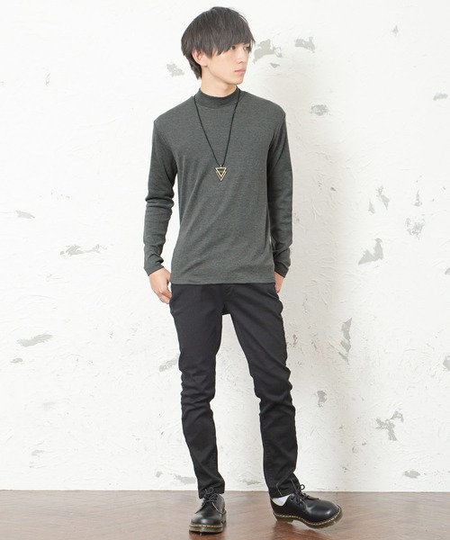 MinoriTY（マイノリティ）の「【MinoriTY】首周りが選べるあったかインナー 長袖ロンT メンズ 秋服 冬服 春服（Tシャツ/カットソー・メンズ・ホワイト/ブラック/ホワイト系その他/ブラック系その他/グレー系その他/チャコール/ベージュ/ベージュ系その他/杢グレー/グレー系その他2・M/L/XL）」の14枚目の写真