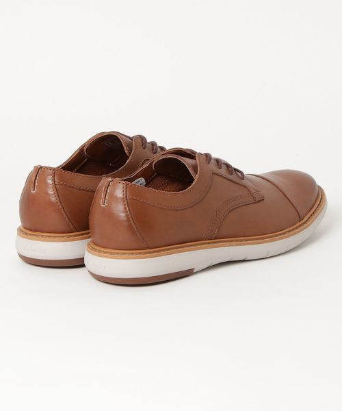 Clarks（クラークス）の「Draper Cap / ドレイパーキャップ (タンレザー)（ドレスシューズ・メンズ・ブラウン・6/8/10/9/8.5/9.5/6.5/7.5/7）」の2枚目の写真