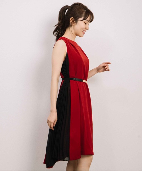 miniyu(ミニュウ)の「kanaell/サイドプリーツ配色ノースリーブドレス(ドレス・レディース・ブラック/グリーン/ワイン・M)」の19枚目の写真