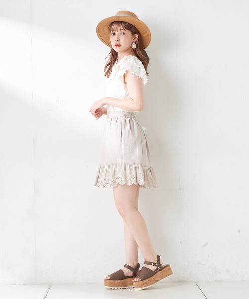 one after another NICE CLAUP（ワンアフターアナザーナイスクラップ）の「厚底フラットコルクサンダル（サンダル・レディース・ブラック/ゴールド/モカ・SMALL/MEDIUM/LARGE）」の10枚目の写真