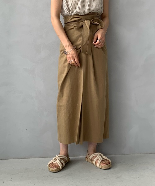 LE MORE（リモア）の「リネンラップリボンスカート（スカート・レディース・アイボリー/ベージュ・FREE）」の4枚目の写真