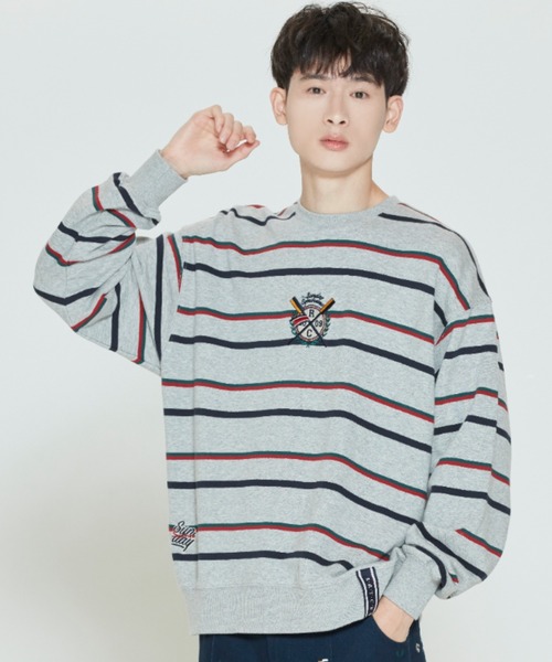ROMANTIC CROWN(ロマンティッククラウン)の「【ROMANTIC CROWN】PADDLING LOGO SWEATSHIRT / ロマンティッククラウン パドリング ロゴ ボーダー スウェットシャツ(スウェット・メンズ・ネイビー/グレー/オートミール・SMALL/MEDIUM/LARGE/X-LARGE)」の1枚目の写真