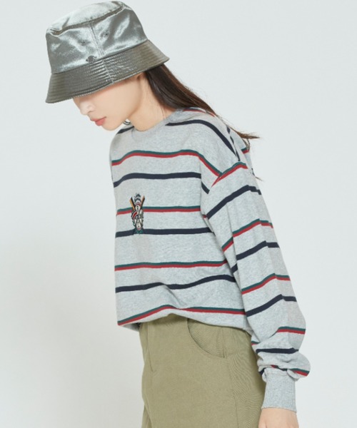 ROMANTIC CROWN(ロマンティッククラウン)の「【ROMANTIC CROWN】PADDLING LOGO SWEATSHIRT / ロマンティッククラウン パドリング ロゴ ボーダー スウェットシャツ(スウェット・メンズ・ネイビー/グレー/オートミール・SMALL/MEDIUM/LARGE/X-LARGE)」の11枚目の写真