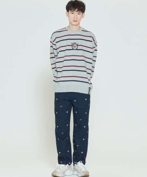ROMANTIC CROWN(ロマンティッククラウン)の「【ROMANTIC CROWN】PADDLING LOGO SWEATSHIRT / ロマンティッククラウン パドリング ロゴ ボーダー スウェットシャツ(スウェット・メンズ・ネイビー/グレー/オートミール・SMALL/MEDIUM/LARGE/X-LARGE)」の7枚目の写真