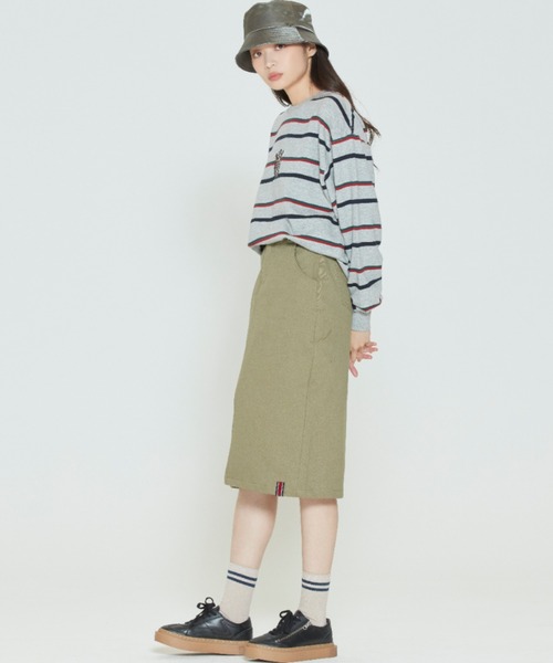 ROMANTIC CROWN(ロマンティッククラウン)の「【ROMANTIC CROWN】PADDLING LOGO SWEATSHIRT / ロマンティッククラウン パドリング ロゴ ボーダー スウェットシャツ(スウェット・メンズ・ネイビー/グレー/オートミール・SMALL/MEDIUM/LARGE/X-LARGE)」の13枚目の写真