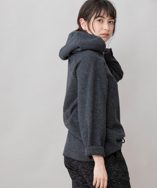 Munich(ミューニック)の「ボイルドブークレジャージー ラグランスリーブフーディー(パーカー・レディース・チャコールグレー/ブルー/アイボリー・FREE)」の14枚目の写真