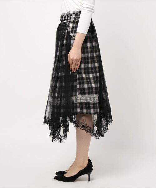 axes femme POETIQUE（アクシーズファムポエティック）の「チェック×チュールスカート（スカート・レディース・ブラック/ブルー/ワイン・MEDIUM）」の4枚目の写真