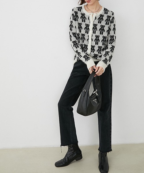 Fano Studios（ファノ ストゥディオズ）の「【Fano Studios】Straight silhouette hem damage denim pants FQ20K045（デニムパンツ・レディース・ブラック/ブルー・S/M/L）」の3枚目の写真