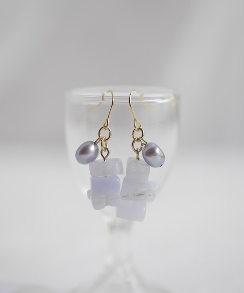 tone(トーン)の「【SPICY COLORS】天然石と淡水パールのツインピアス(ピアス(両耳用)・レディース・その他1/その他2/その他3/その他4/その他5/その他6/その他13/その他14/その他12/その他10/その他11/その他7/その他8/その他9/その他15/その他16/その他17/ピンク系その他/その他18/その他19/その他20/その他21/その他22/その他23・FREE)」の22枚目の写真