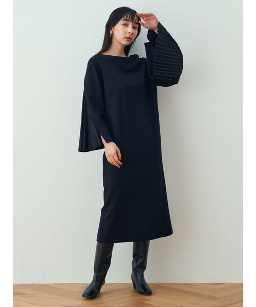 ワンピースプリーツスリーブワンピース ワンピース Elendeek エレンディーク のファッション