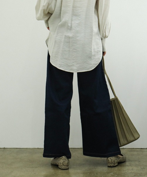 Fashion Letter（ファッションレター）の「微起毛デニムベイカーワイドパンツ （大きいサイズ）（デニムパンツ・レディース・ネイビー/ワンウォッシュ・M/L/LL/3L/4L）」の21枚目の写真