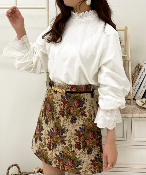 apres jour（アプレジュール）の「ミニ裏毛スカラップレーストップス【ZOZOTOWN限定アイテム】（Tシャツ/カットソー・レディース・オフホワイト/ミント/ブラック・フリー/X-LARGE）」の5枚目の写真