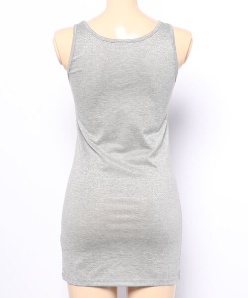 Q（キュー）の「ラメスリムタンク（タンクトップ・レディース・ライトグレー/ブラック/ベージュ/ラベンダー/ライトグリーン/サーモンピンク/ブルー・MEDIUM）」の8枚目の写真