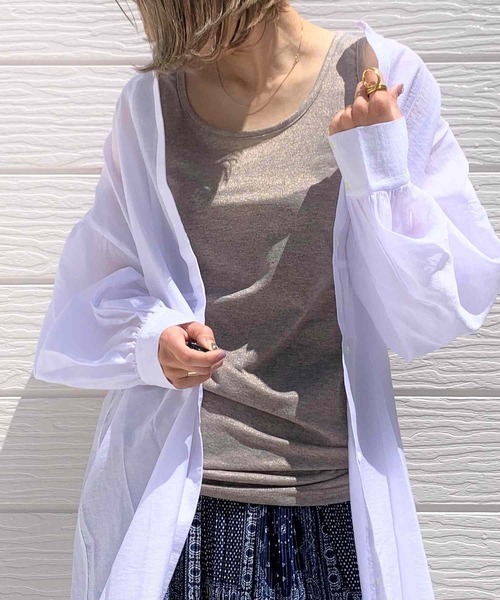 Q（キュー）の「ラメスリムタンク（タンクトップ・レディース・ライトグレー/ブラック/ベージュ/ラベンダー/ライトグリーン/サーモンピンク/ブルー・MEDIUM）」の3枚目の写真