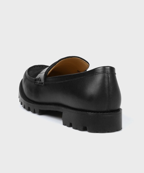 LANVIN en Bleu(ランバンオンブルー)の「ビブラムソール ペニーローファー(ドレスシューズ・メンズ・ブラック・26cm/27cm)」の4枚目の写真