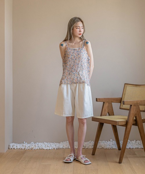 UNE MANSION(ユヌマンション)の「フラワーレースキャミソール(キャミソール・レディース・ブラック/ブルー/アイボリー・FREE)」の9枚目の写真