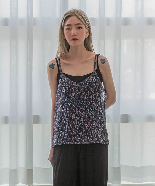 UNE MANSION(ユヌマンション)の「フラワーレースキャミソール(キャミソール・レディース・ブラック/ブルー/アイボリー・FREE)」の18枚目の写真