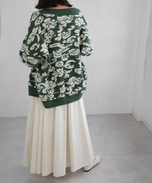 ANDJ(アンドジェイ)の「ブロードボリュームマキシスカート(スカート・レディース・イエロー/アイボリー/グレイッシュベージュ・M)」の13枚目の写真