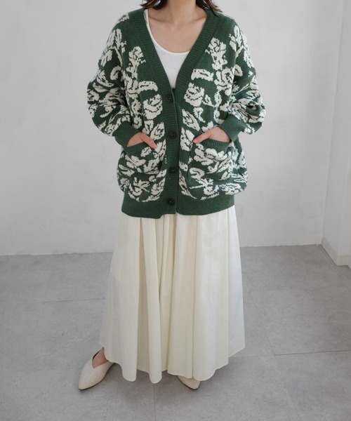 ANDJ(アンドジェイ)の「ブロードボリュームマキシスカート(スカート・レディース・イエロー/アイボリー/グレイッシュベージュ・M)」の6枚目の写真