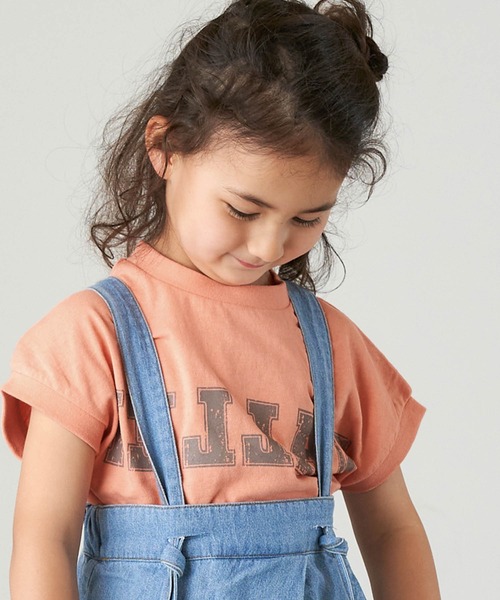 &yam(アンドヤム)の「USAコットン カレッジロゴプリント フレンチスリーブTシャツ【親子お揃い/リンクコーデ】(Tシャツ/カットソー・キッズ・ホワイト/ピンク/ブラック/ベージュ・150-160cm/110-120cm/140-150cm/120-130cm/130-140cm)」の4枚目の写真