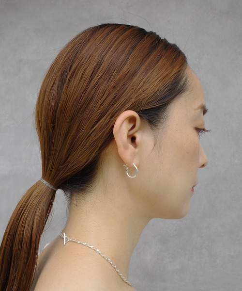 SIGNAL（シグナル）の「【SIGNAL/シグナル】silver925 HOOP PIERCE 16mm/ シルバー925 フープピアス（ピアス（両耳用）・レディース・シルバー・FREE）」の3枚目の写真