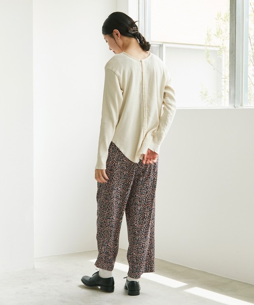 cardo fabrica（カルドファブリカ）の「◇オーガニックWガーゼ 2WAYプルオーバー（Tシャツ/カットソー・レディース・キナリ/ブラック/オレンジ・FREE）」の13枚目の写真