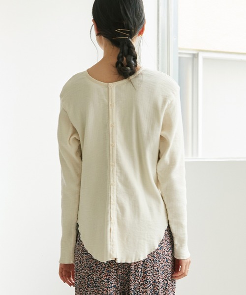 cardo fabrica（カルドファブリカ）の「◇オーガニックWガーゼ 2WAYプルオーバー（Tシャツ/カットソー・レディース・キナリ/ブラック/オレンジ・FREE）」の9枚目の写真