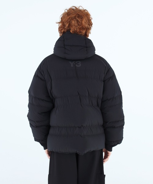 Y-3（ワイスリー）の「M CLASSIC PUFFY DOWN JACKET（ダウンジャケット/コート・メンズ・ブラック・SMALL/MEDIUM/LARGE/X-LARGE/X-SMALL/XX-LARGE）」の4枚目の写真