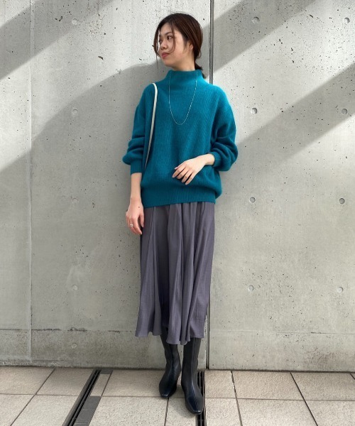 RIVE DROITE（リヴドロワ）の「大人の装いに合わせたい　シルバーロングチェーンネックレス（ネックレス・レディース・シルバー・FREE）」の13枚目の写真