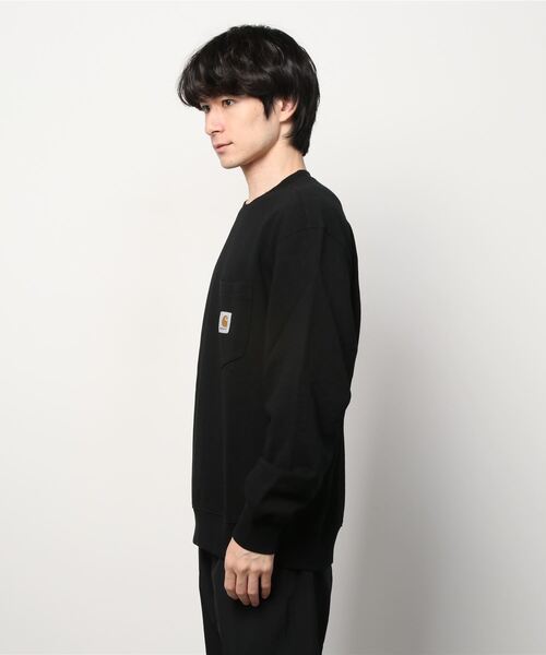 Carhartt（カーハート）の「Carhartt WIP/カーハートダブリューアイピー ルーズシルエット　ポケットトレーナー I027681（スウェット・メンズ・ホワイト/ブラック/ブラウン・M/XL/L）」の4枚目の写真