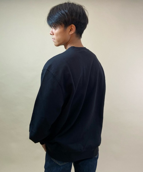 Carhartt（カーハート）の「Carhartt WIP/カーハートダブリューアイピー ルーズシルエット　ポケットトレーナー I027681（スウェット・メンズ・ホワイト/ブラック/ブラウン・M/XL/L）」の17枚目の写真