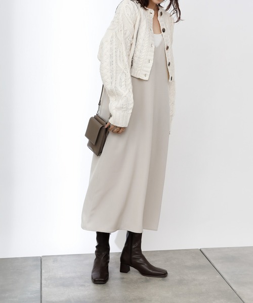 COLONY 2139(コロニートゥーワンスリーナイン)の「2WAYケーブルニットショートカーディガン(カーディガン/ボレロ・レディース・アイボリー/ブラック/モカ・LARGE/MEDIUM)」の9枚目の写真