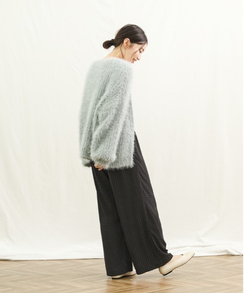 Gready Brilliant（グレディブリリアン）の「シャギーニットカーディガン（カーディガン/ボレロ・レディース・チャコールグレー/ベージュ/ミント・38）」の5枚目の写真