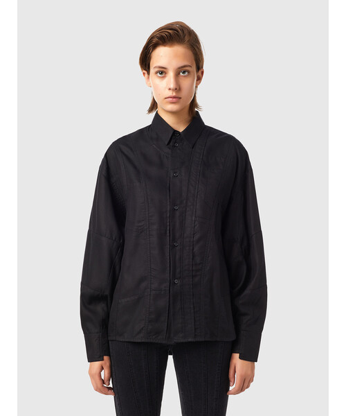 DIESEL(ディーゼル)の「レディース サステナブル 長袖 シャツ パッチワーク リラックス ワントーンリヨセル(シャツ/ブラウス・レディース・ブラック/ホワイト・LARGE/SMALL/MEDIUM/X-SMALL)」の2枚目の写真