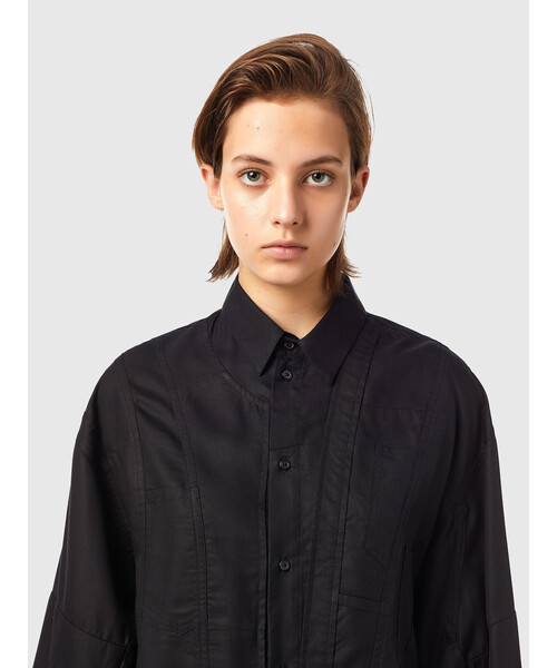 DIESEL(ディーゼル)の「レディース サステナブル 長袖 シャツ パッチワーク リラックス ワントーンリヨセル(シャツ/ブラウス・レディース・ブラック/ホワイト・LARGE/SMALL/MEDIUM/X-SMALL)」の10枚目の写真