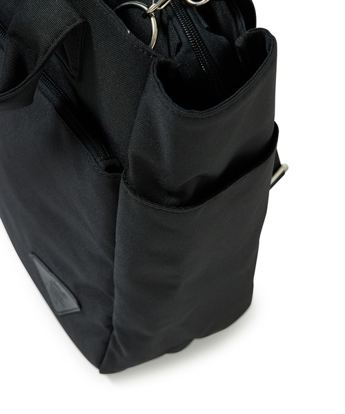 ADAM ET ROPE'（アダムエロペ）の「【ROUTINE】トートバッグ/ショルダーバッグ/多機能/UNISEX（トートバッグ・メンズ・ブラック/チャコールグレー・FREE）」の11枚目の写真