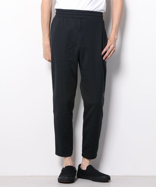 Reebok(リーボック)の「DMX トレーニング マイクロ フリースパンツ / DMX Training Micro Fleece Pants(スウェットパンツ・メンズ・ブラック・SMALL/MEDIUM/LARGE/X-LARGE/XX-LARGE/XXX-LARGE)」の8枚目の写真