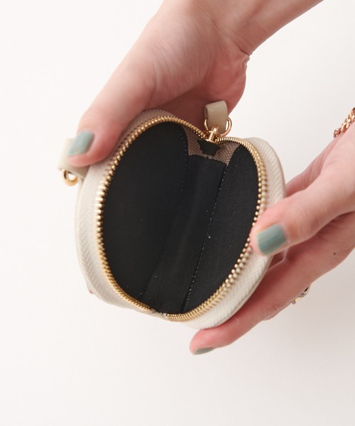 COLONY 2139(コロニートゥーワンスリーナイン)の「【WEB・一部店舗限定】3連マルチチェーンショルダーバッグ/スマホショルダーバック(ショルダーバッグ・レディース・モカ/ブラック/ブラウン・FREE)」の12枚目の写真