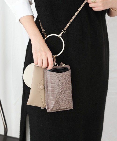 COLONY 2139(コロニートゥーワンスリーナイン)の「【WEB・一部店舗限定】3連マルチチェーンショルダーバッグ/スマホショルダーバック(ショルダーバッグ・レディース・モカ/ブラック/ブラウン・FREE)」の19枚目の写真