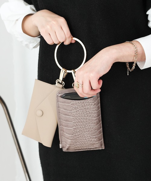 COLONY 2139(コロニートゥーワンスリーナイン)の「【WEB・一部店舗限定】3連マルチチェーンショルダーバッグ/スマホショルダーバック(ショルダーバッグ・レディース・モカ/ブラック/ブラウン・FREE)」の20枚目の写真