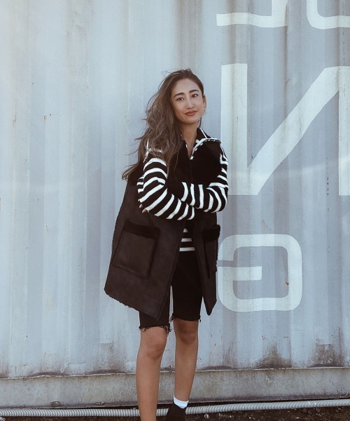 esutoreja（エストレジャ）の「ストレッチスリムハーフパンツ（その他パンツ・レディース・ホワイト/ブラック・S/M/XS）」の6枚目の写真