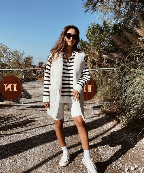 esutoreja（エストレジャ）の「ストレッチスリムハーフパンツ（その他パンツ・レディース・ホワイト/ブラック・S/M/XS）」の9枚目の写真