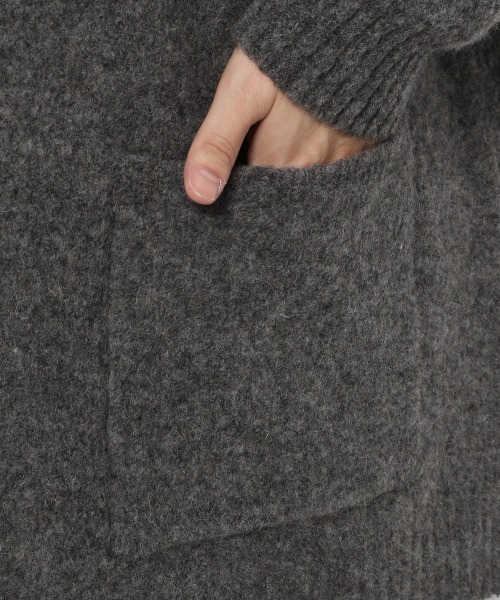 LOWRYS FARM（ローリーズファーム）の「モヘヤコンロングカーデ　258824（カーディガン/ボレロ・メンズ・チャコールグレー/グリーン・MEDIUM/LARGE）」の12枚目の写真