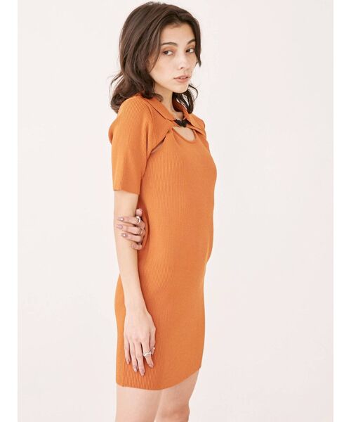 EVRIS（エヴリス）の「フロックボタンレイヤードニットワンピース（ワンピース・レディース・オレンジ/ブルー/ブラック・FREE）」の6枚目の写真